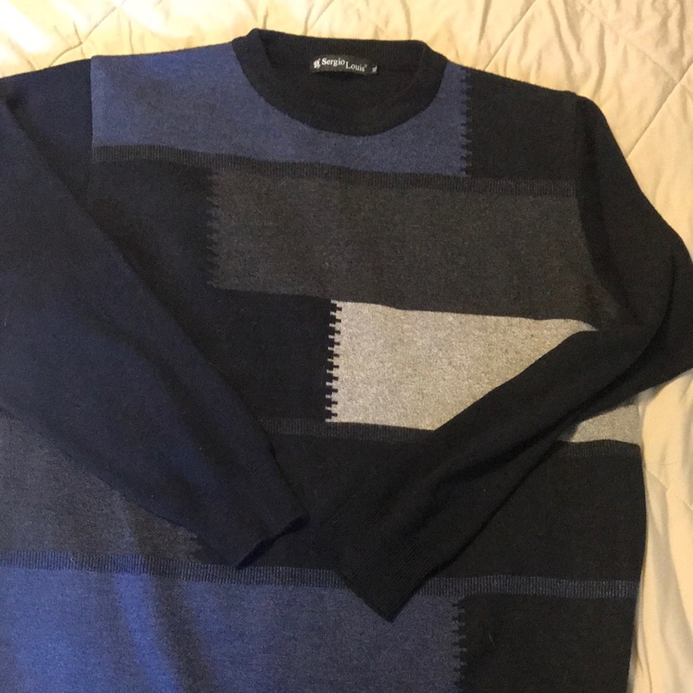 Men's Blue and Gray Sweater